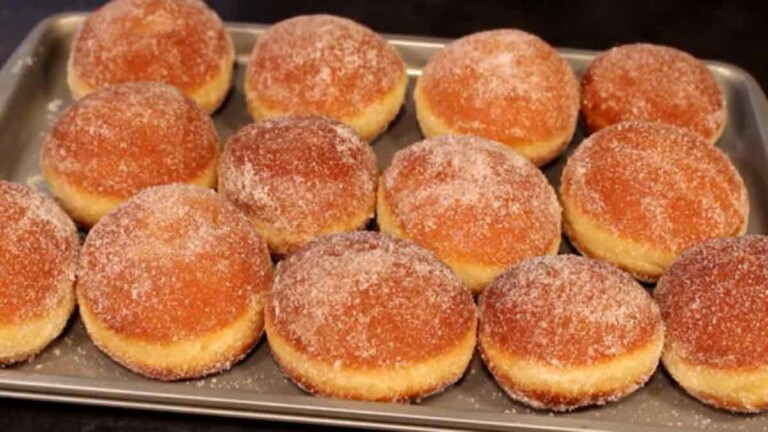 Cuisine: recette de beignets faciles et sucrés  (vidéo)