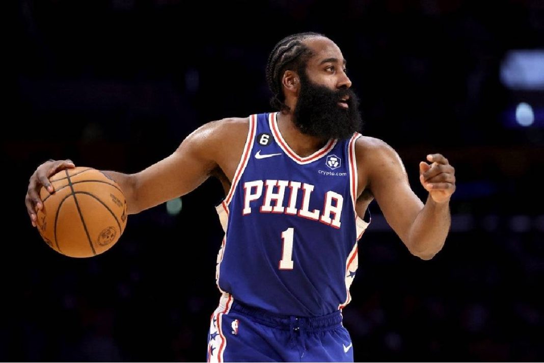 James Harden sous le maillot de Philadelphie