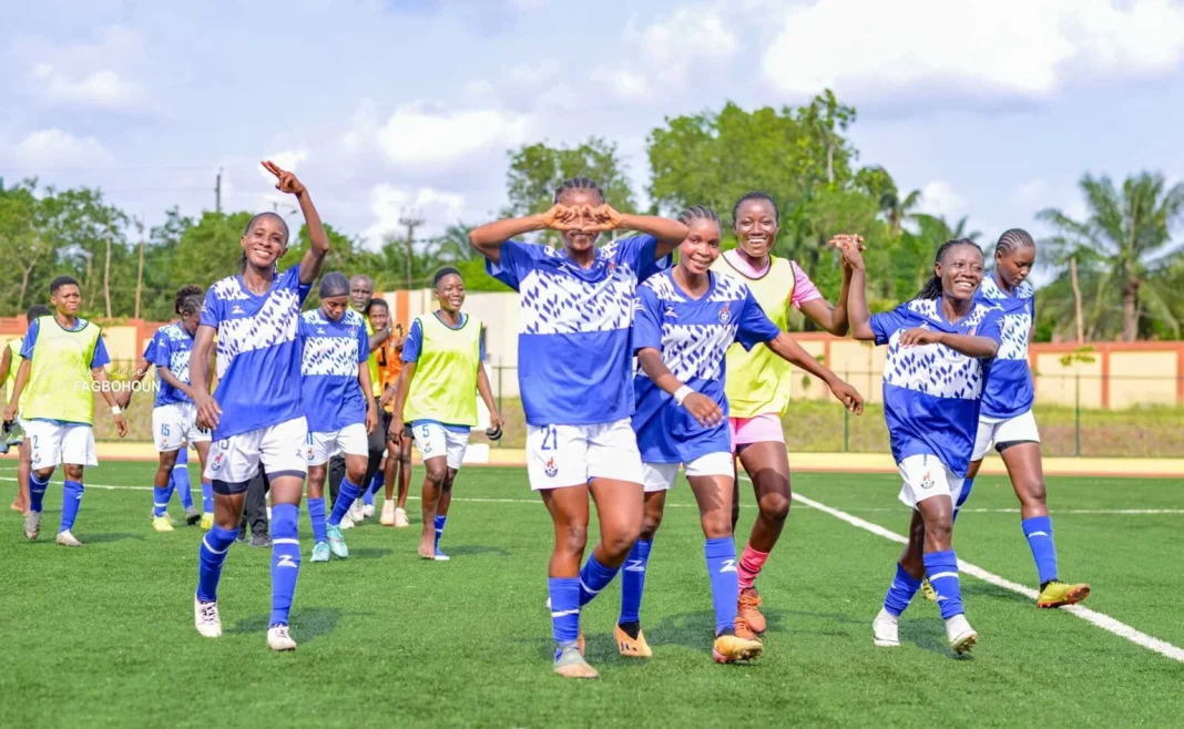 Des joueuses d'Ainonvi fc